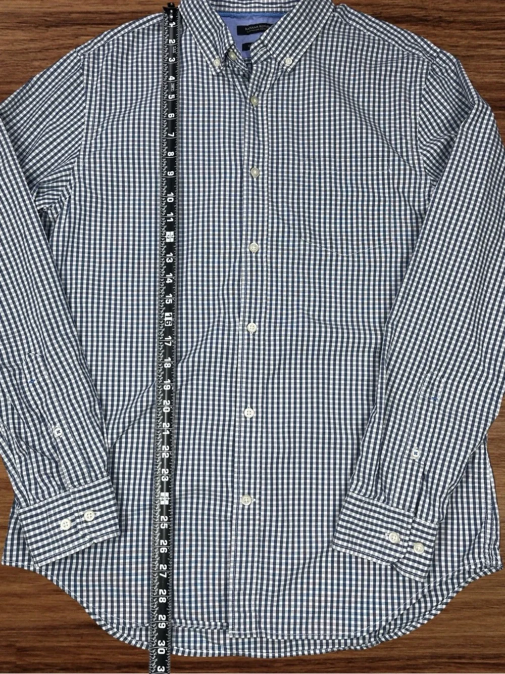 Banana Republic Grant Fit Men’s Blue/White Check Pattern L/S Dress Shirt. Large